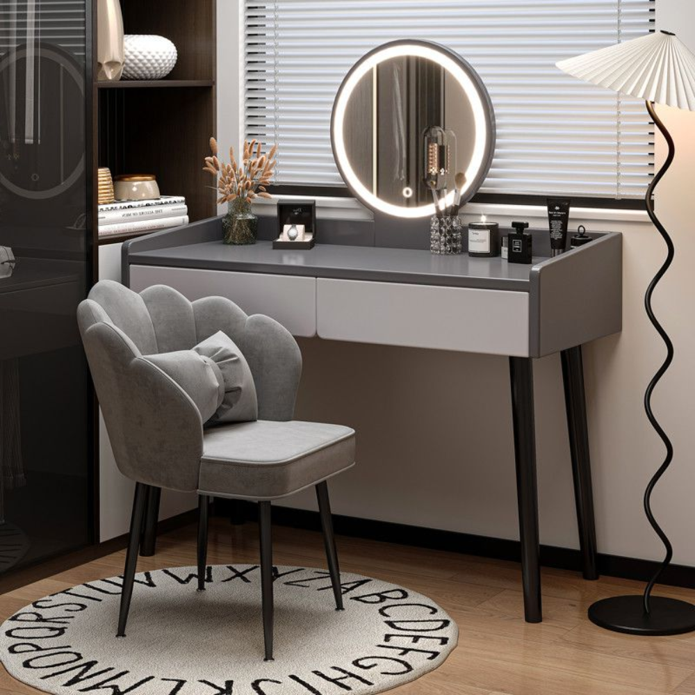 סט שידת איפור כולל תאורת לד עם מראה רוחב 80 ס"מ דגם RSM-2062 צבע אפור והדום בד יוקרתי דגם RSM-3014 שמנת מבית ROSSO ITALY - יבואן רשמי