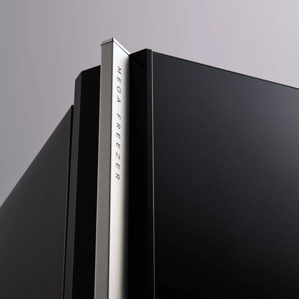 מקרר מקפיא עליון 556 ליטר נטו Sharp SJ-GTR760S-DS - גימור נירוסטה מושחרת - יבואן רשמי