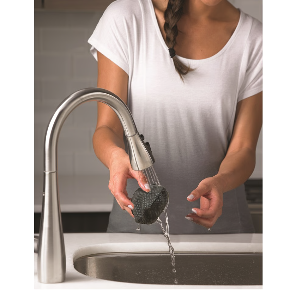 שואב אבק ידני נטען שארק ULTRACYCLONE SHARK CH953 - יבואן רשמי