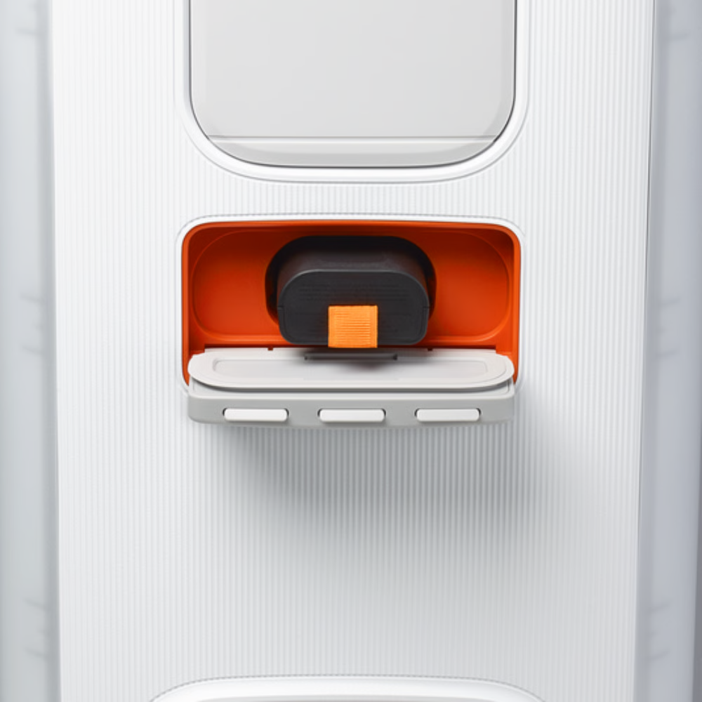 בידורית ניידת JBL PartyBox Club 120 IPX4 160W - צבע לבן שנה אחריות ע"י - יבואן הרשמי